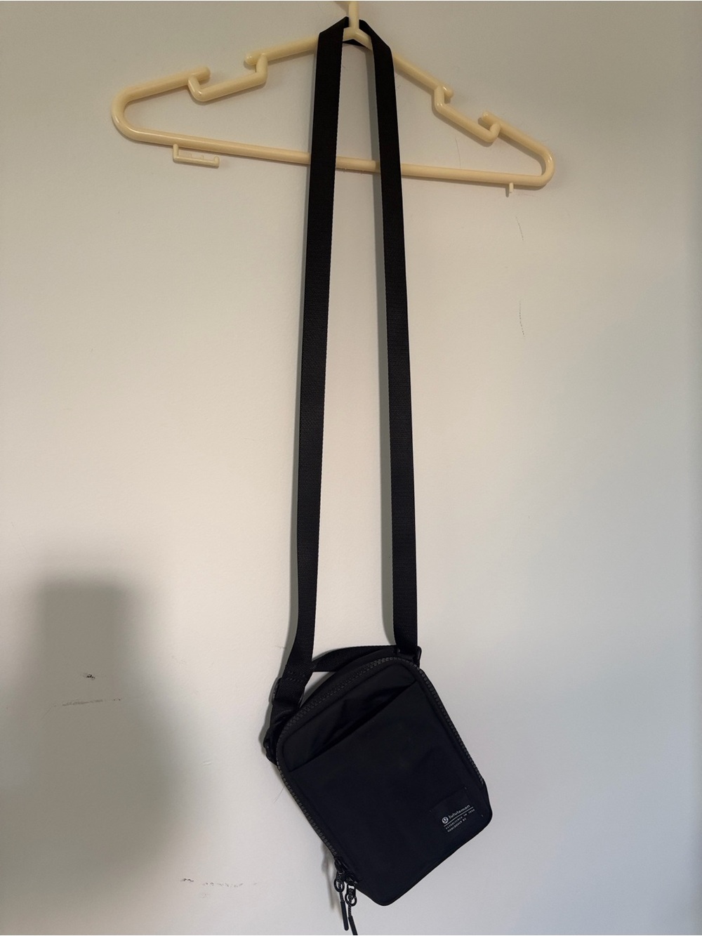 Black Crossbody Shoulder Bag for Men - Compact Everyday Carry